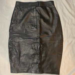 Genuine leather skirt
